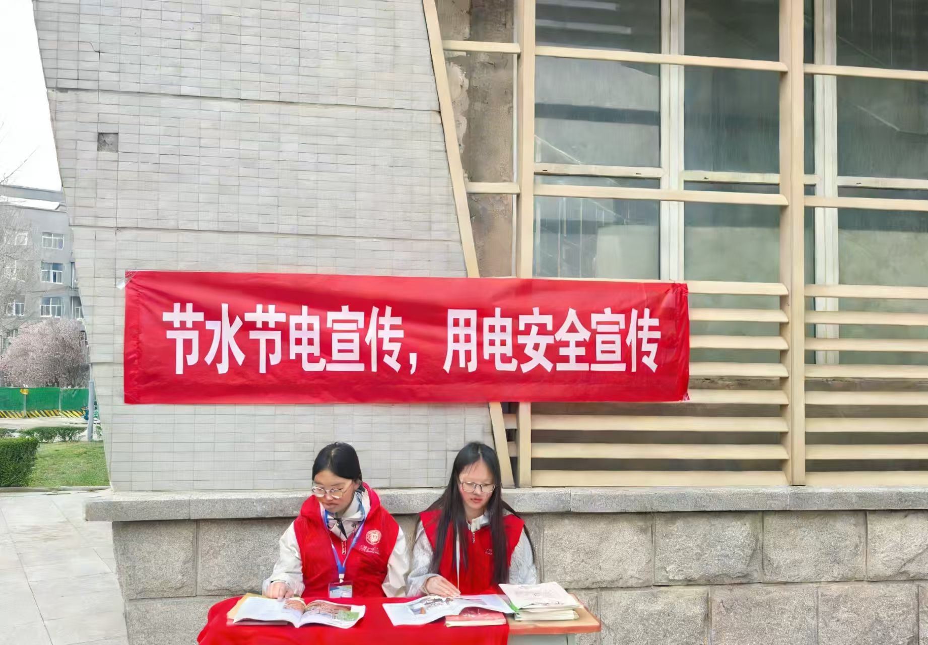 d1f32ad039210390f983c5e5beca3ff5