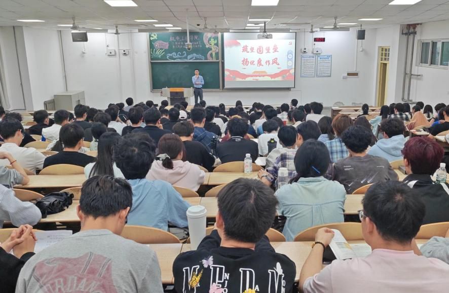 fd7dcace98e08bfd808ebbd327410ec3_compress